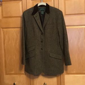 Lauren Ralph Lauren women’s blazer size 10. 100% wool with suede on collar.